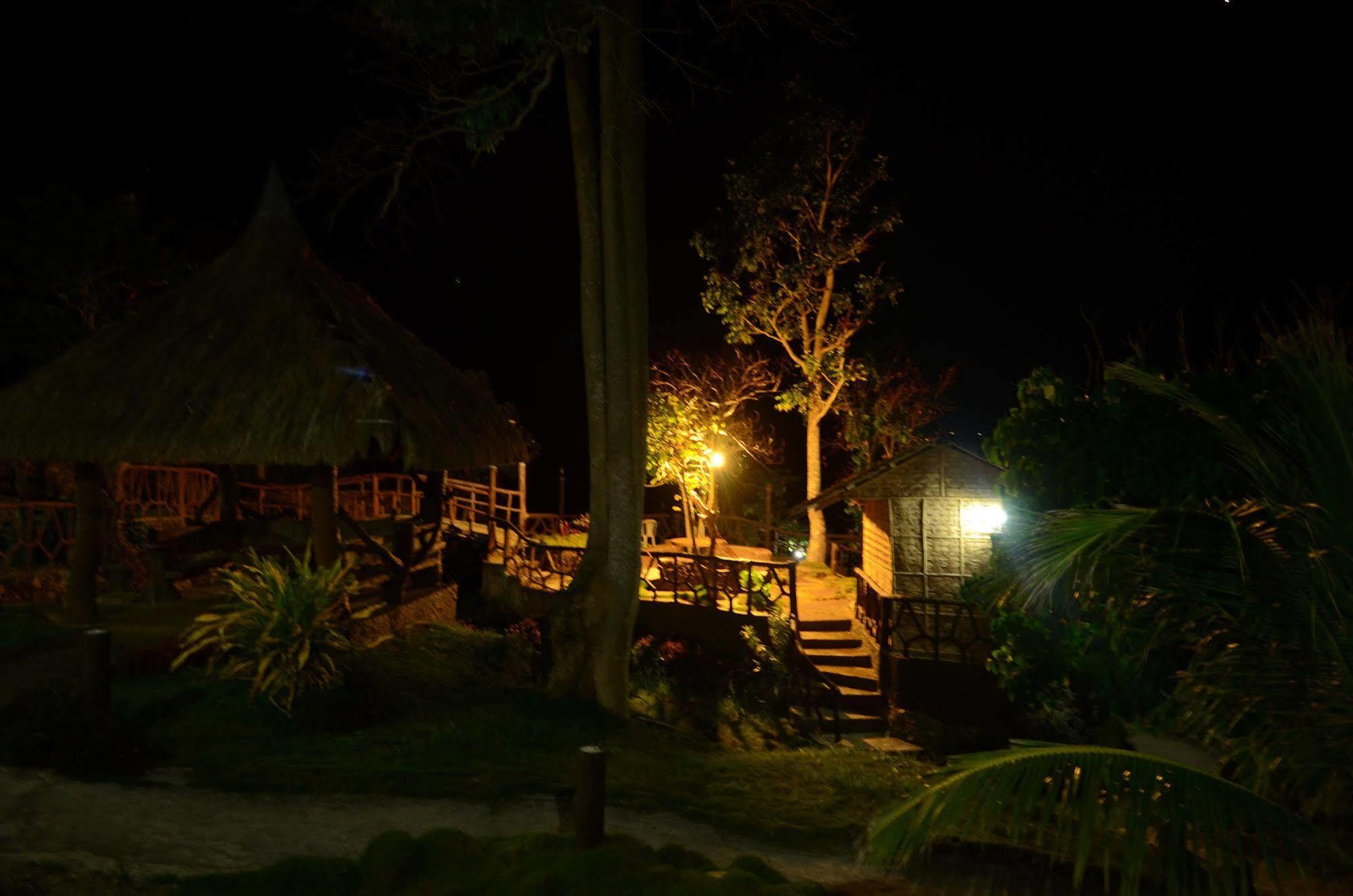 Bano Beach Resort Himensulan Exterior photo